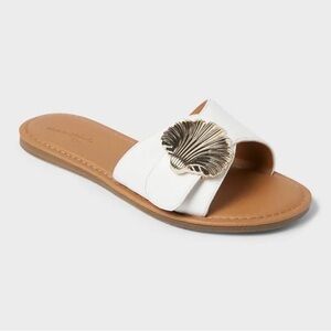 NWT Women's Nesryn Shell Ornament Slide Sandals - Universal Thread™ White